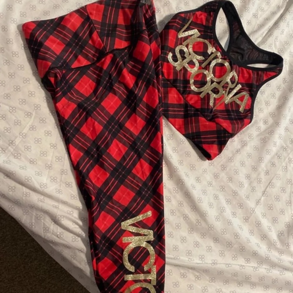 Victoria secret leggings and sports bra